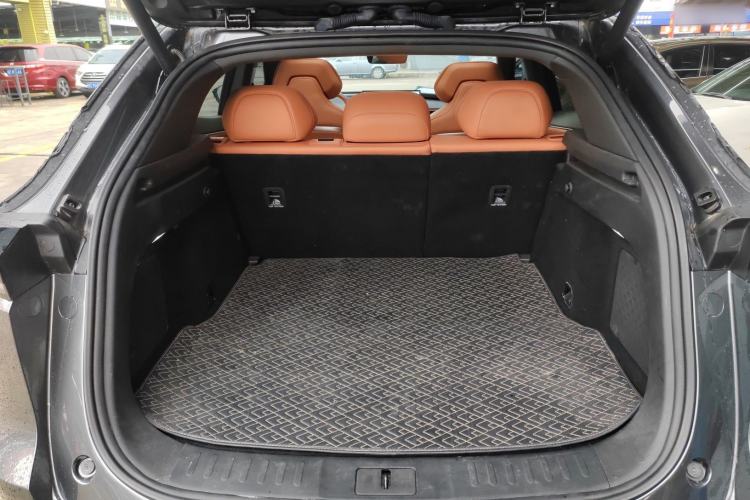 Used Deepal S07 2023 200Max Range-Extended Version Trunk