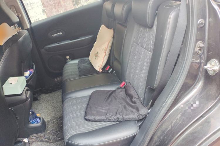 Used Honda Vezel 2016 1.8L CVT Front-Wheel Drive Pioneer Edition