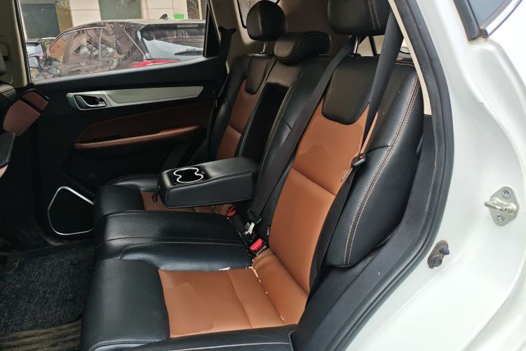 Used Geely Auto Vision X6 2018 1.4T CVT 4G Connected Flagship Edition