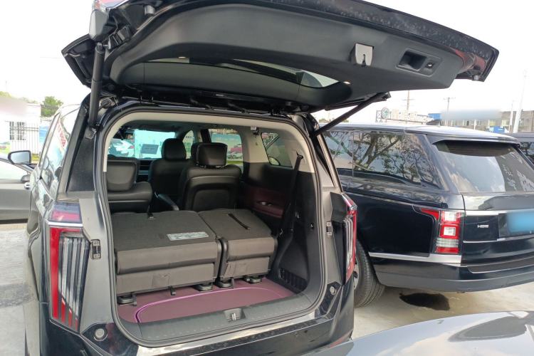 Used GAC Trumpchi M8 2024 Master Series 400T Prestige Edition
