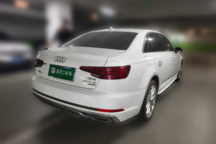 Used Audi A4L 2019 40 TFSI Fashion Edition China VI Emission Standard