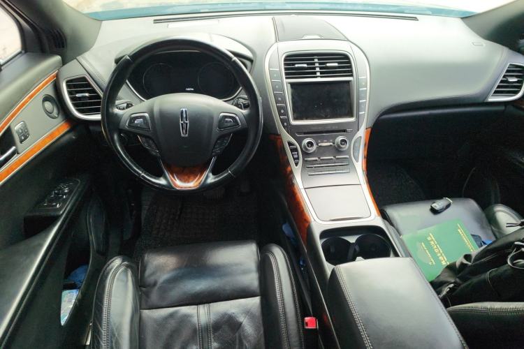 Used Lincoln MKX 2017 2.7T Four-Wheel Drive Prestige Edition Interior 2