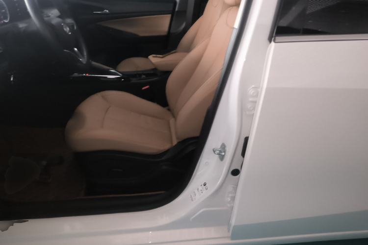 Used Buick GL6 2021 323T Mild Hybrid Connect Luxury Model Left Front Seat