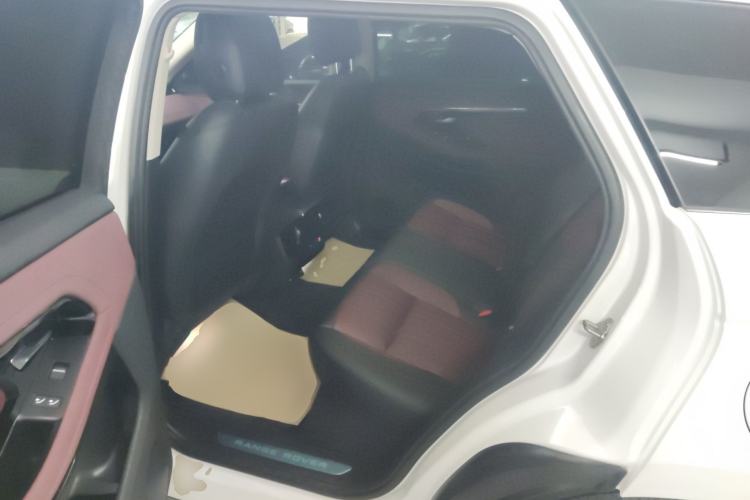 Used Land Rover Range Evoque New Energy 2022 Aurora L P300e Plug-in Hybrid Electric Version Left Rear Seat