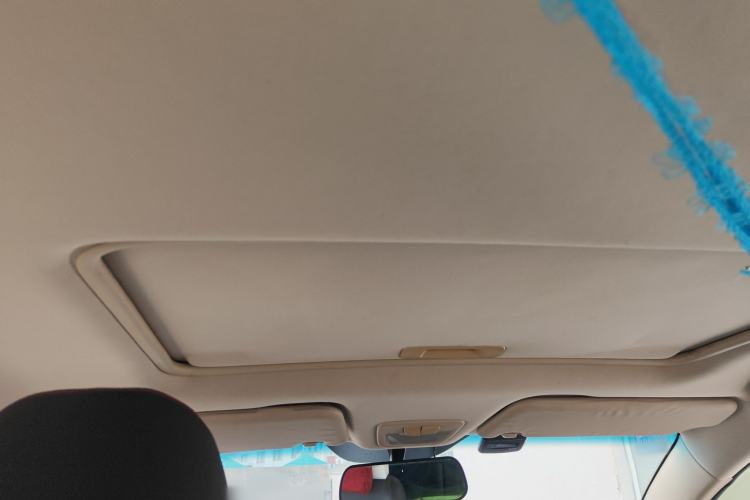 Used Baojun 560 2015 1.8L manual luxury version