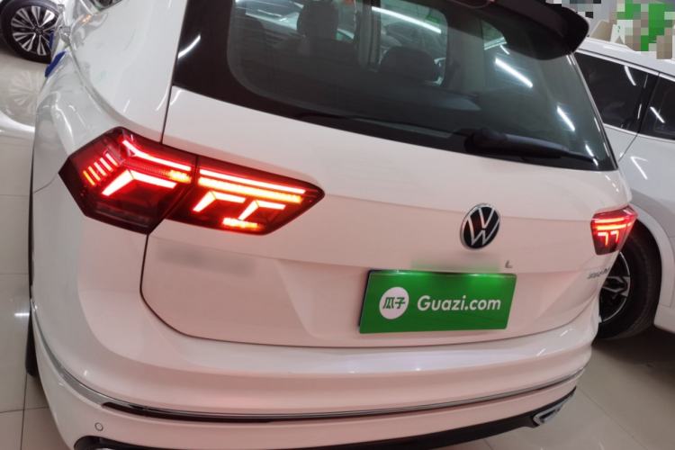 Used Volkswagen Tiguan L 2022 330TSI Automatic Two-Wheel Drive R-Line Enhanced Edition