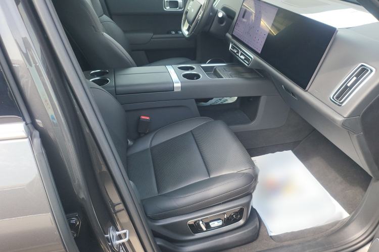 Used Li Auto L8 2024 Ultra Model