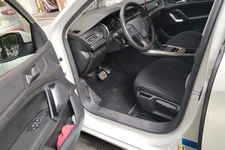 Used Peugeot 408 2014 1.8L Automatic Luxury Edition