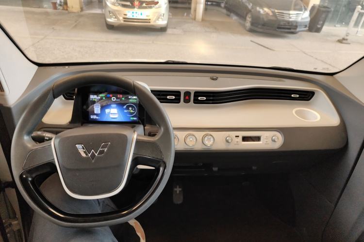 Used Wuling Hongguang MINIEV 2022 Macaron Premium Model – Lithium Iron Phosphate