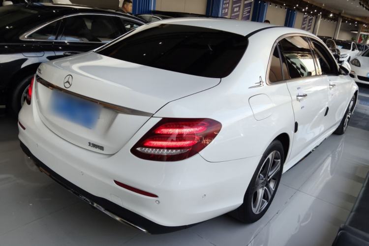 Used Mercedes-Benz E-Class 2018 Facelift E 200 L Sport Edition
