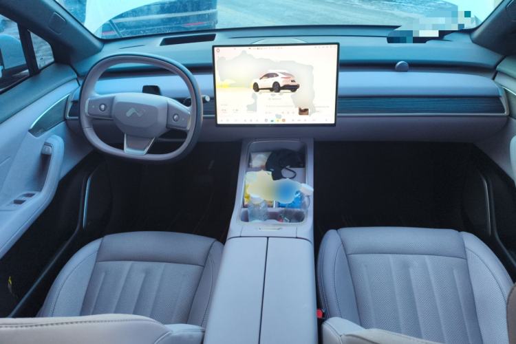 Used ONVO L60 2024 60 kWh Rear-Drive Version