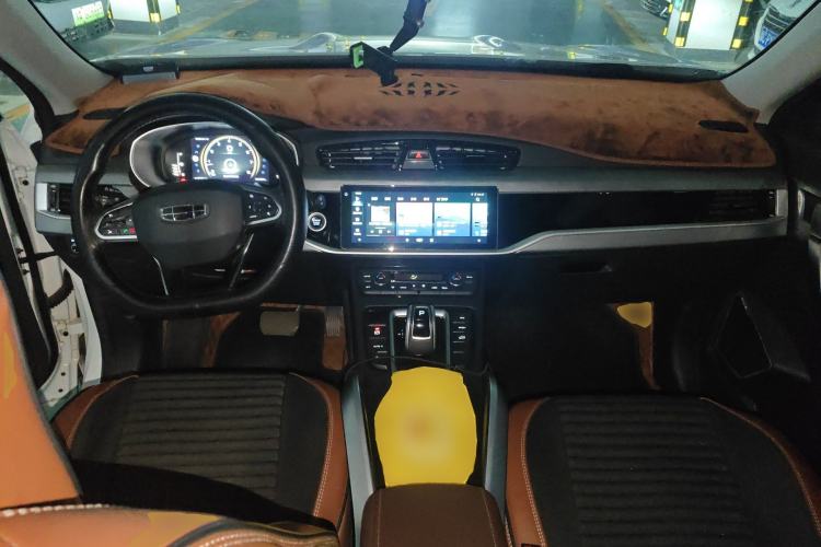 Used Geely Auto Emgrand X7 Sport 2022 1.8TD DCT Zhiya Trim
