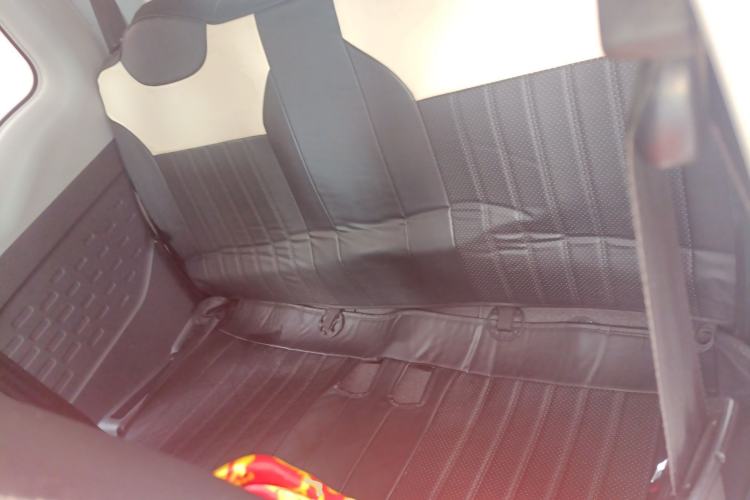 Used Chery QQ Ice Cream 2022 120km Conical Shape Lithium Iron Phosphate Left Rear Seat