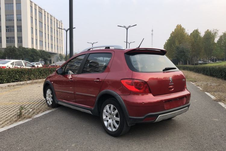 Used Peugeot 307 2013 1.6L Automatic CROSS
