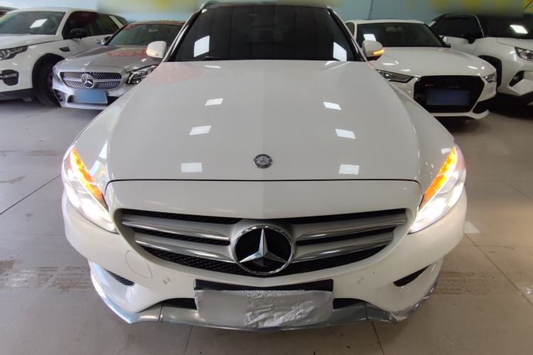 Used Mercedes-Benz C-Class 2015 C 200 station wagon
