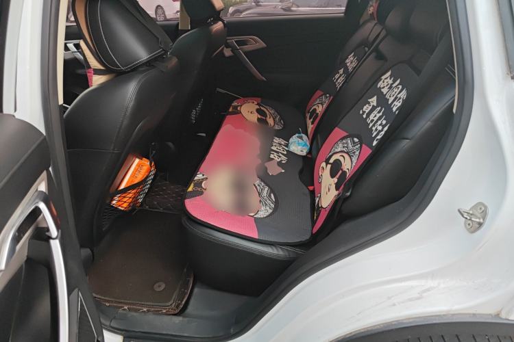 Used Geely Auto Emgrand X7 Sport 2018 1.8TD Automatic Two-Wheel Drive Smart Connect 4G Internet Edition
