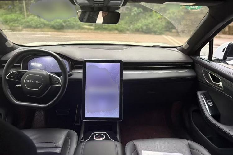 Used SERES SF5 2020 Four-Wheel Drive High-Performance Sports Edition Center Console