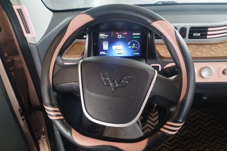 Used Wuling Hongguang MINIEV 2021 Macaron Premium Model – Lithium Iron Phosphate
