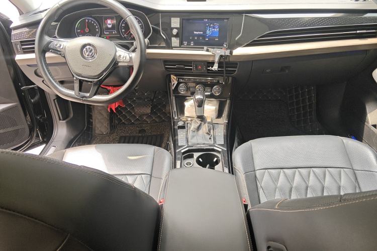 Used Volkswagen Passat New Energy 2019 430 PHEV Hybrid Luxury Edition Center Console