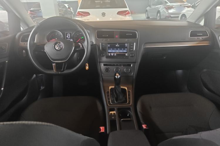 Used Volkswagen Golf 2015 1.6L Automatic Comfort Model