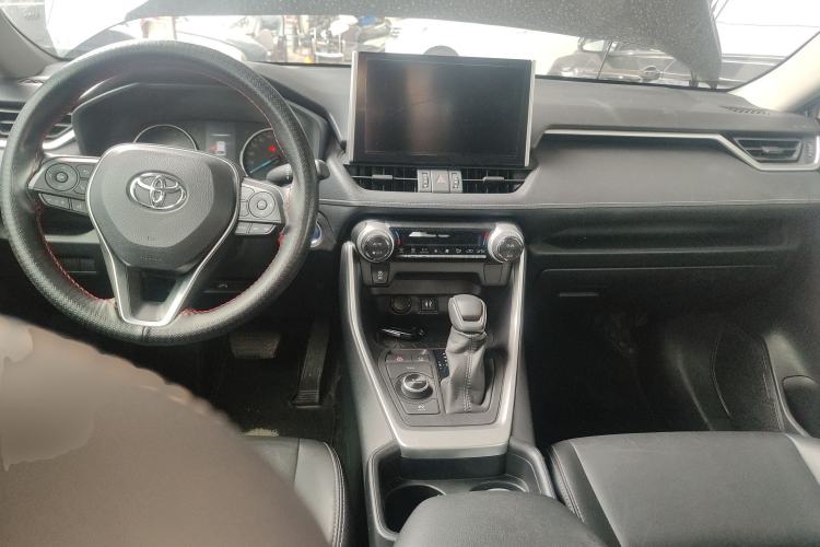 Used Toyota Wildlander 2021 Dual-Motor 2.5L E-CVT Four-Wheel Drive Luxury Edition Center Console