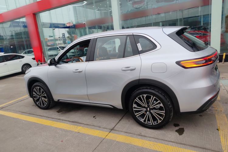 Used Geely Galaxy Galaxy Xingjian 7 EM-i 2025 120km Flagship Edition