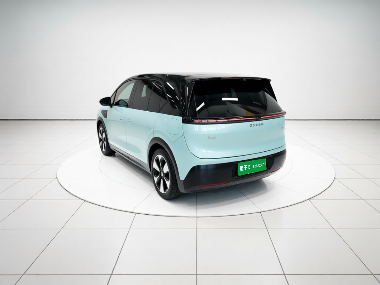 Zeekr MIX 2025 Long-Range Intelligent Driving Edition — снимка 4