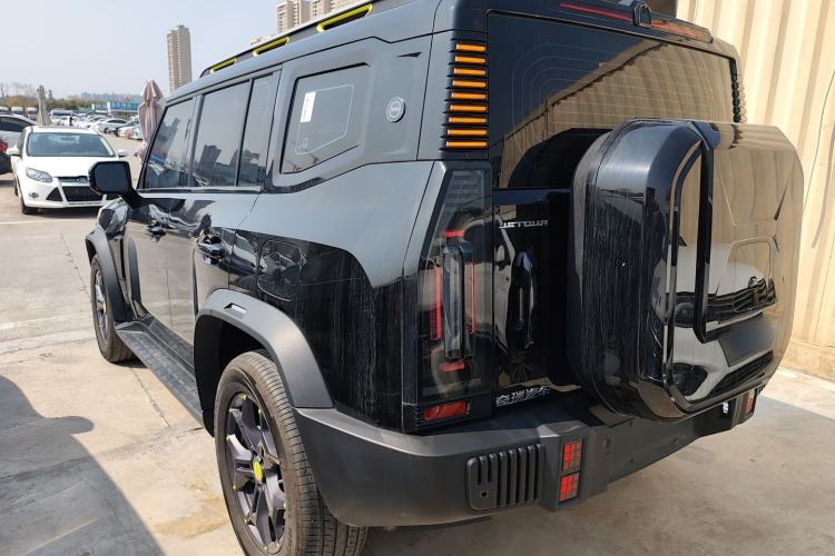 Used JETOUR Traveler 2023 2.0T All-Wheel-Drive CrossPRO