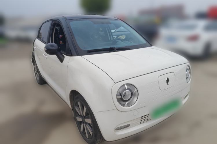 Used ORA Black Cat 2021 351 km Standard Version Front Right 45 Deg