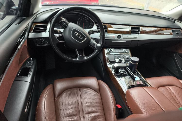 Used Audi A8 2014 A8L 45 TFSI quattro Comfort model
