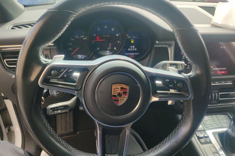 Used Porsche Macan 2018 Macan 2.0T