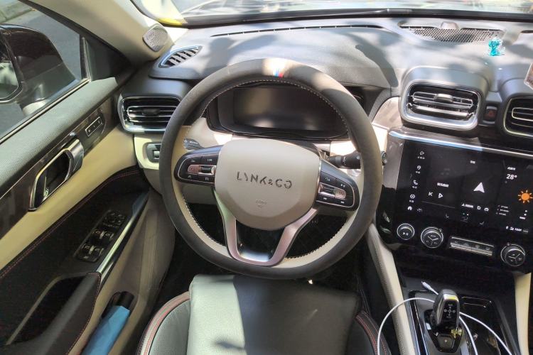 Used Lynk & Co 02 2019 High-Energy Edition 2.0T Automatic Two-Wheel Drive Shine Pro Edition China VI Standard