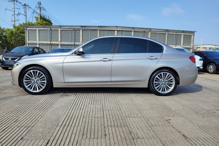 Used BMW 3 Series 2019 320Li Fashion Model
