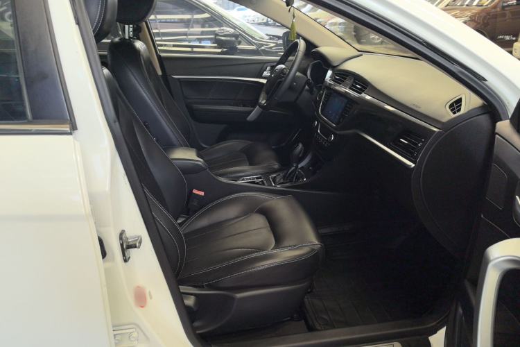 Used Geely Auto Emgrand 2017 Sedan Million Edition 1.5L CVT Upward Version