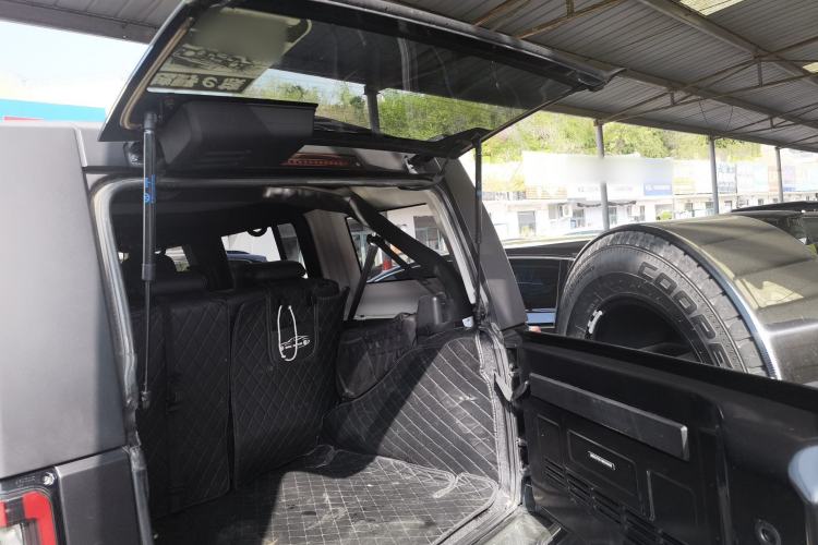 Used BAIC Off-Road BJ40 2021 2.0D Automatic Four-Wheel Drive Blade Hero Edition Adventurer Model (with Front and Rear Electronic Locks)