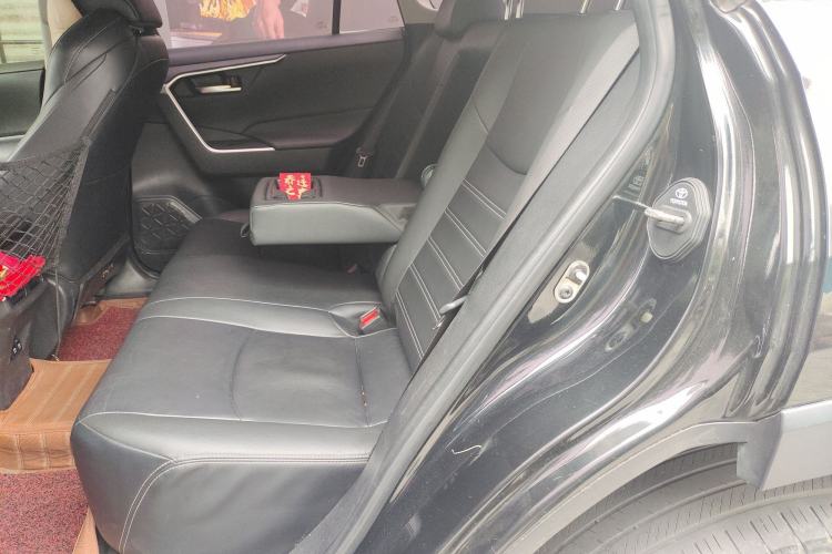 Used Toyota Wildlander 2020 2.0L CVT 4x4 Luxury Edition