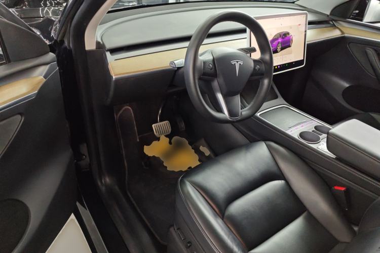 Used Tesla Model Y 2022 Rear-Wheel-Drive Version