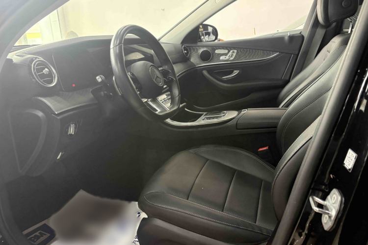 Used Mercedes-Benz E-Class 2021 Restyled E 300 L Sporty and Stylish Edition Interior 2