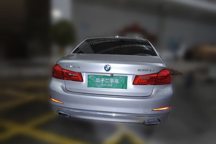 Used BMW 5 Series 2018 Facelifted 530Li Luxury Edition Premium Package
