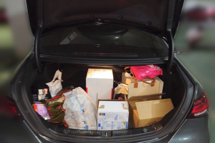 Used Mercedes-Benz E-Class 2021 E 300 L Sport Premium Edition Trunk