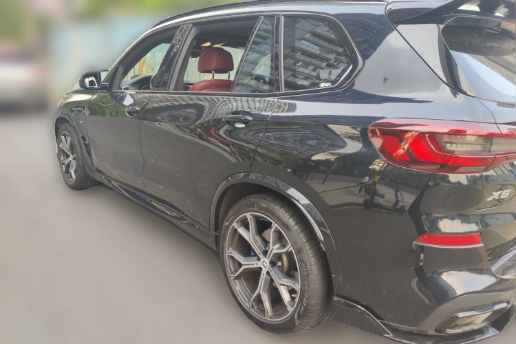 Used BMW X5 2022 Restyled xDrive 40Li M Sport Package Rear Left 45 Deg