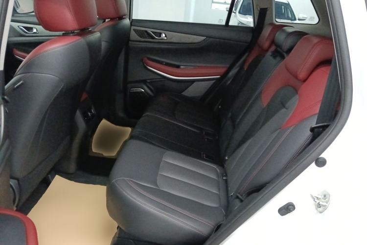 Used Changan CS75 2022 Blue Whale Edition 1.5T DCT Luxury Model
