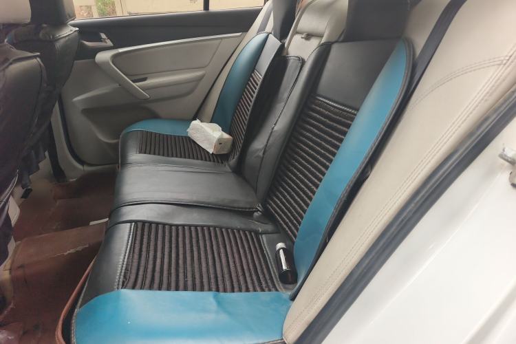 Used Geely Auto Emgrand 2014 Sedan 1.5L Manual Elite Model Left Rear Seat