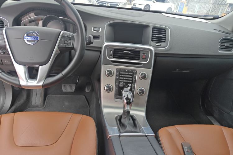 Used Volvo S60 2016 S60L T4 Zhiyuan Edition