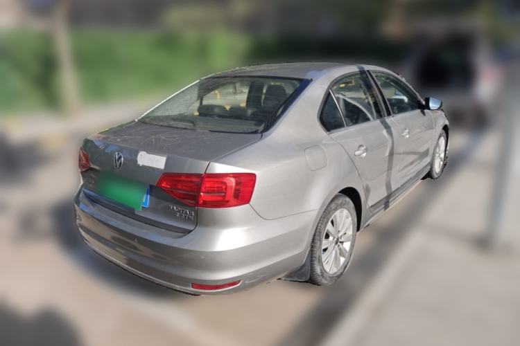 Used Volkswagen Sagitar 2015 230TSI Automatic Comfort Version Rear Right 45 Deg