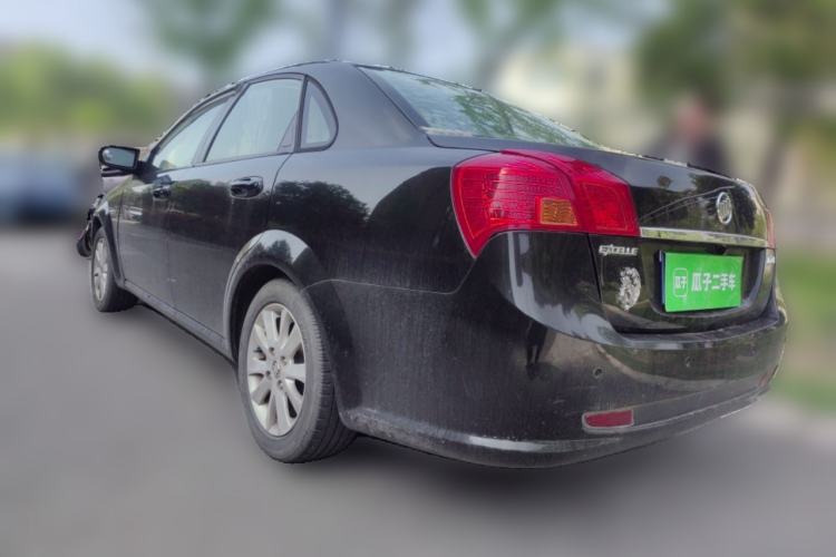 Used Buick Excelle 2011 1.6 LE-AT Rear Left 45 Deg