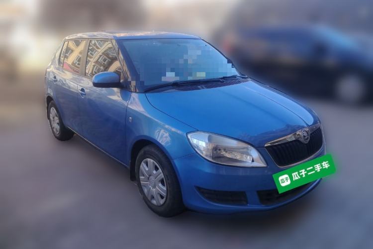 Used Skoda Fabia 2014 1.4L Automatic Crystal Edition