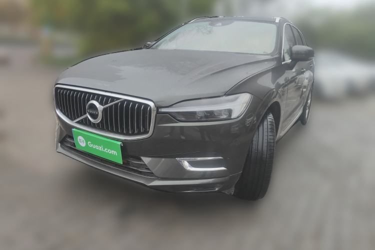 Used Volvo XC60 2021 T5 4x4 Smart Luxury Edition