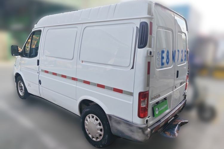 Used JMC Transit 2017 2.8T Commercial Version Short Wheelbase Mid-Roof 3-Seater JX493