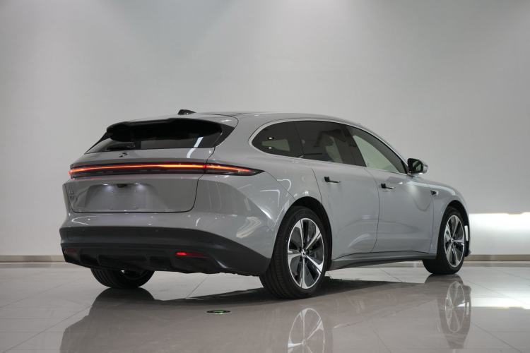 Used Nio ET5T 2023 75 kWh Touring